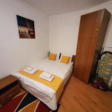 Apartment детелина